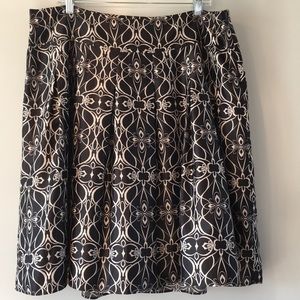 Black and beige skirt